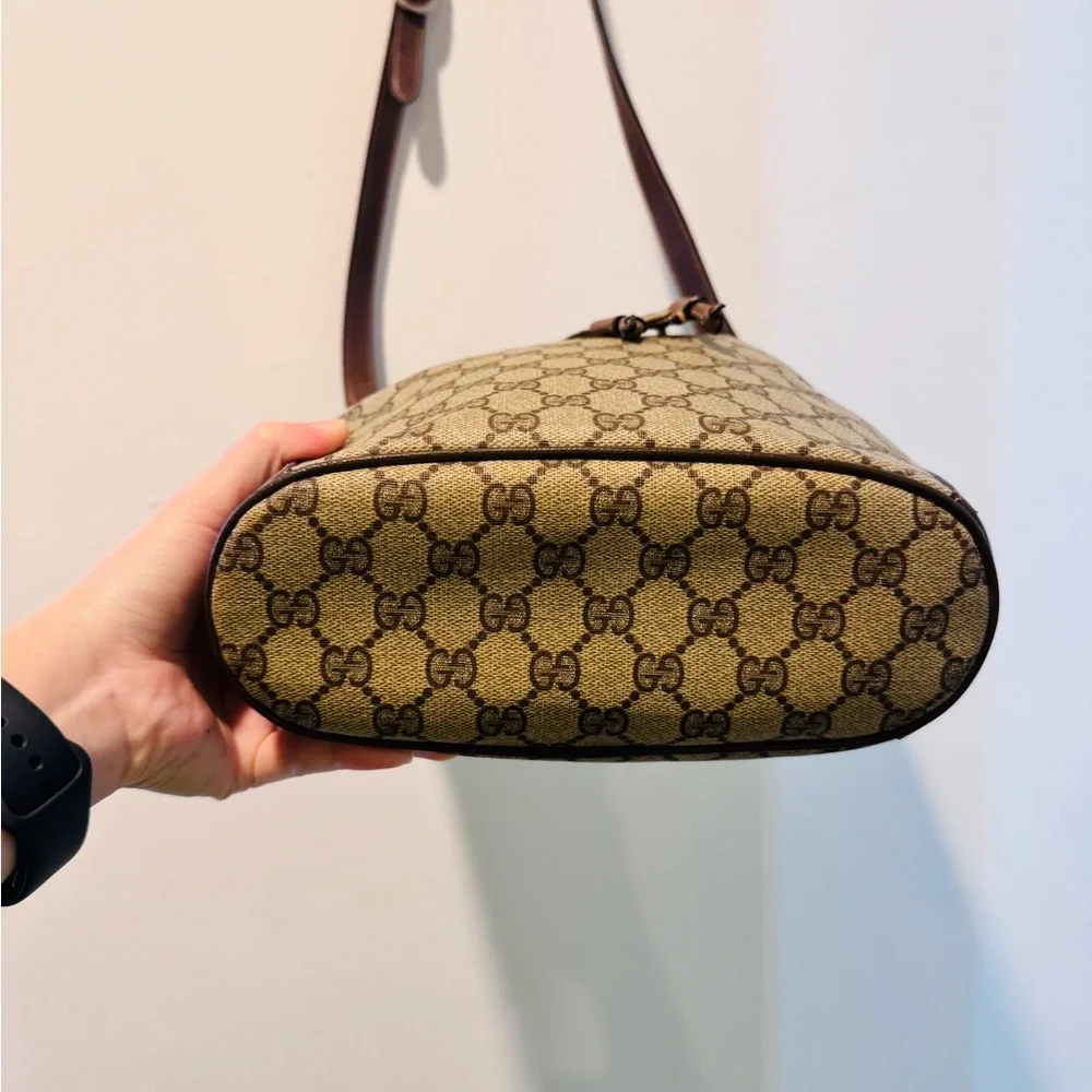Gucci GG Monogram Bucket Bag Vintage - Picture 13 of 16